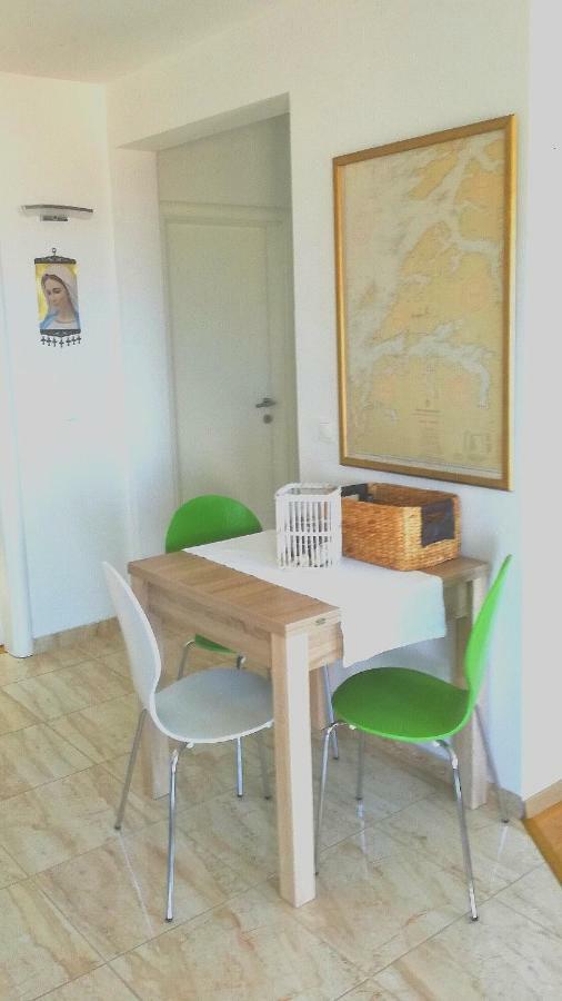 Ferienwohnung Anicas Panoramic Sea Weue Makarska Exterior foto
