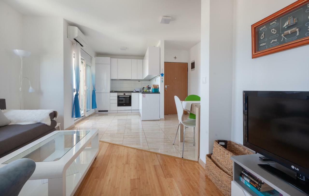 Ferienwohnung Anicas Panoramic Sea Weue Makarska Exterior foto