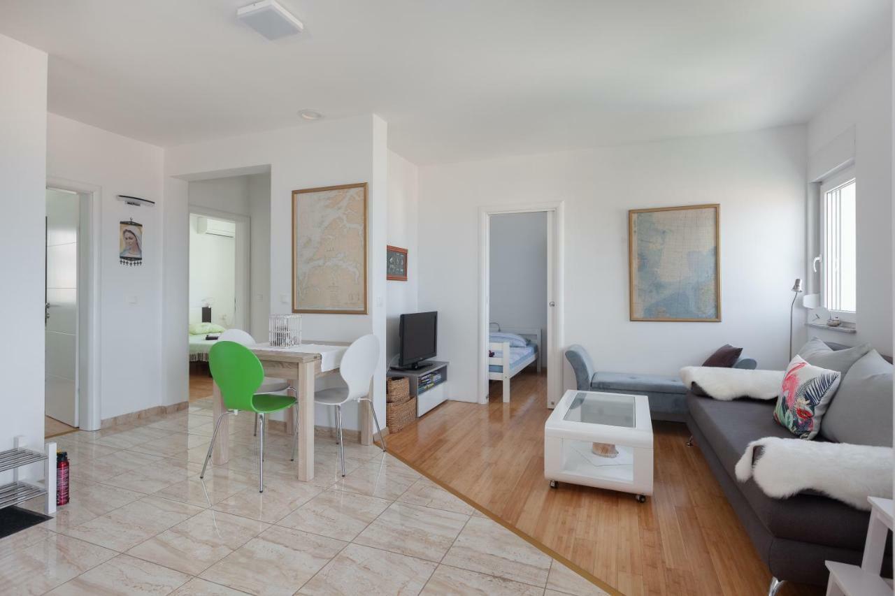 Ferienwohnung Anicas Panoramic Sea Weue Makarska Exterior foto