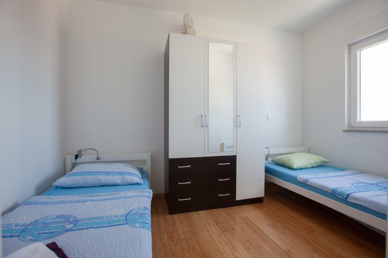 Ferienwohnung Anicas Panoramic Sea Weue Makarska Exterior foto